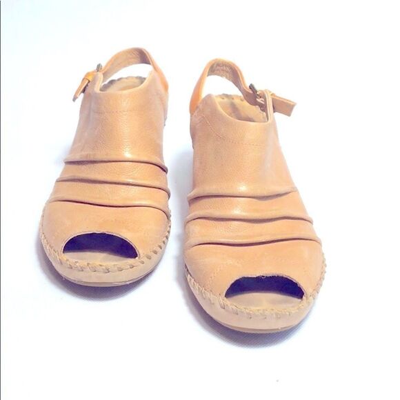 Bussola Peep Toe Wedge Shoes - Picture 3 of 13